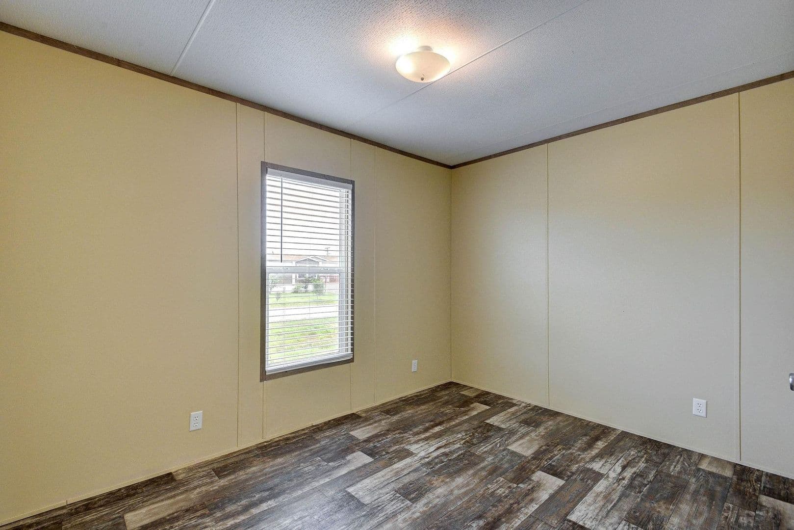 Conroe Apartment: 2245 Ben Blvd