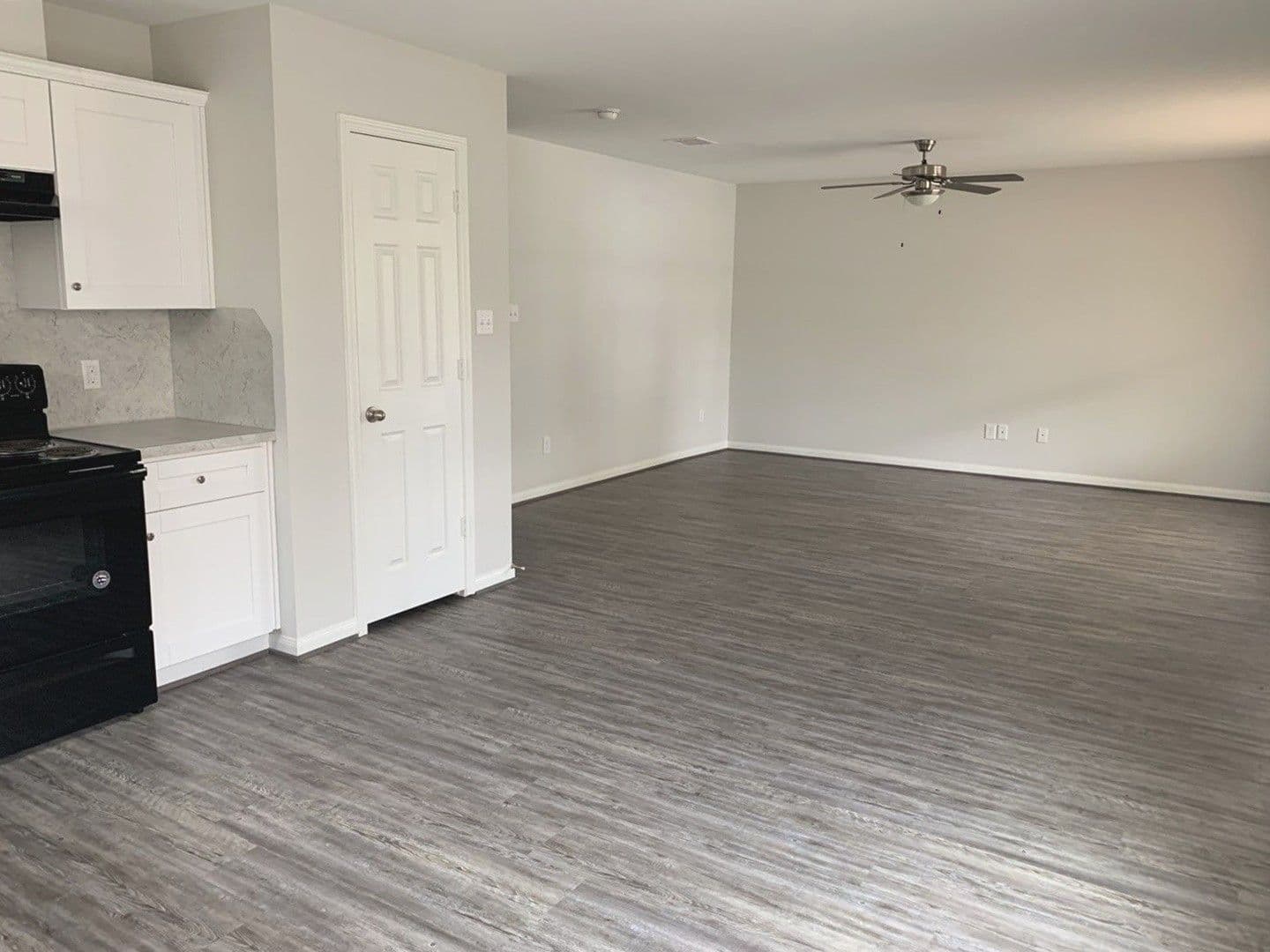 Houston House: 7801 Angus St.