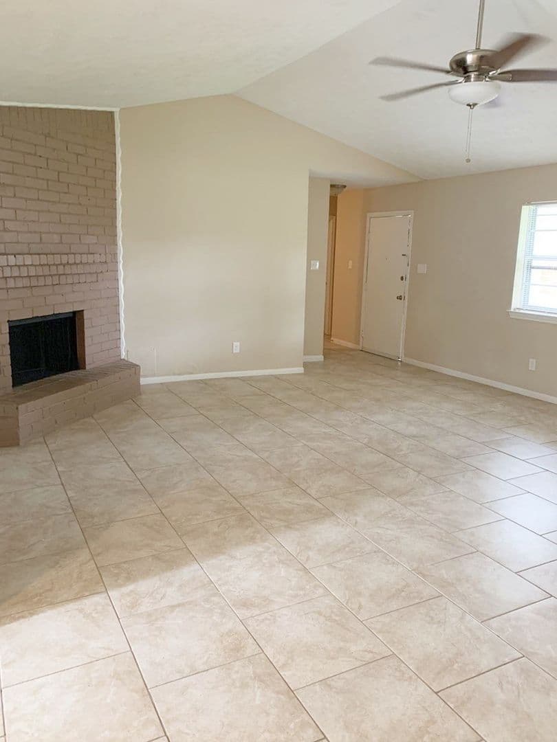 Spring House: 2334 Marble Falls Dr