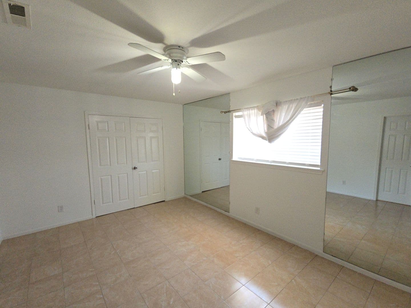 Houston House: 14333 Memorial Dr #91