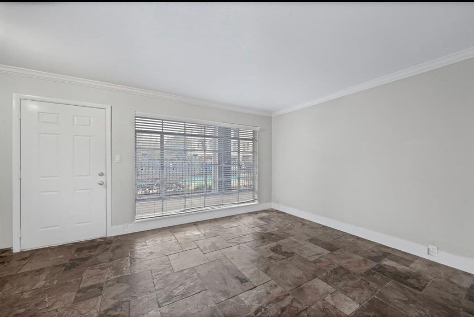 Houston Apartment: 2322 Richton St - Unit 7