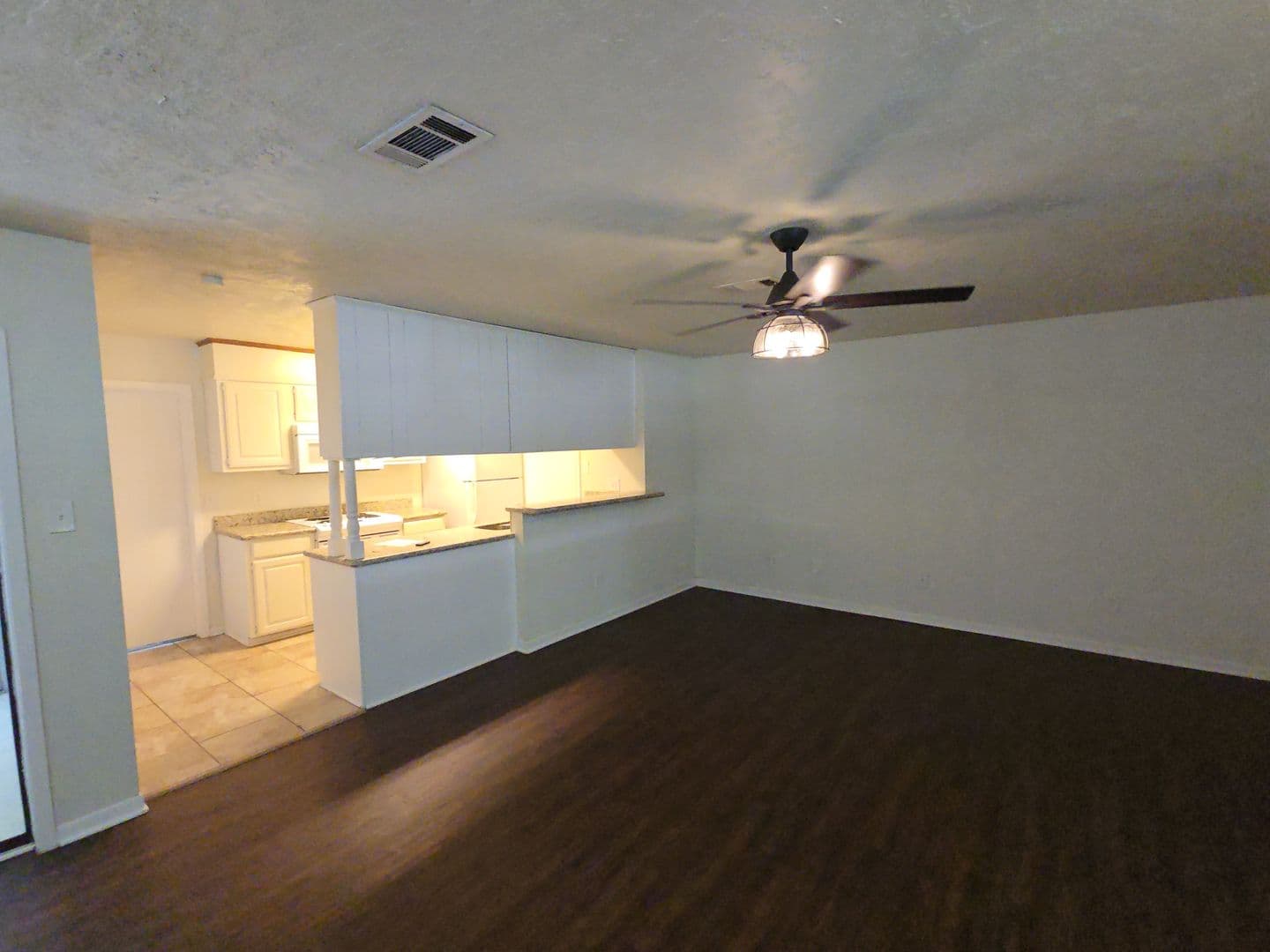 College Station House: 629 West Ridge Dr