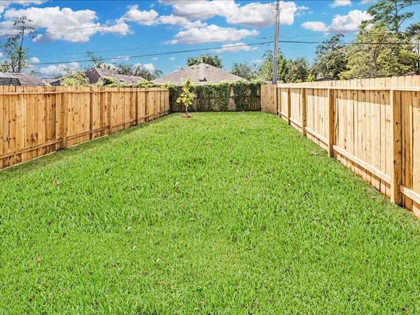 Houston Apartment: 9314 Sundown