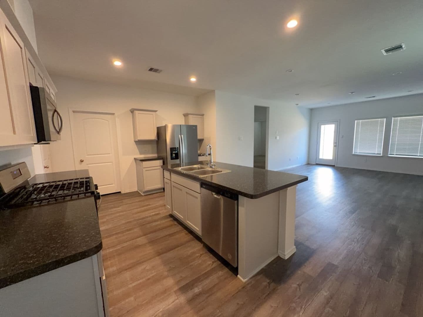 Spring House: 5619 Vintage Oakmont Dr