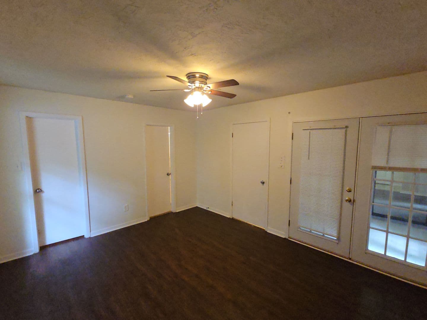 College Station House: 629 West Ridge Dr