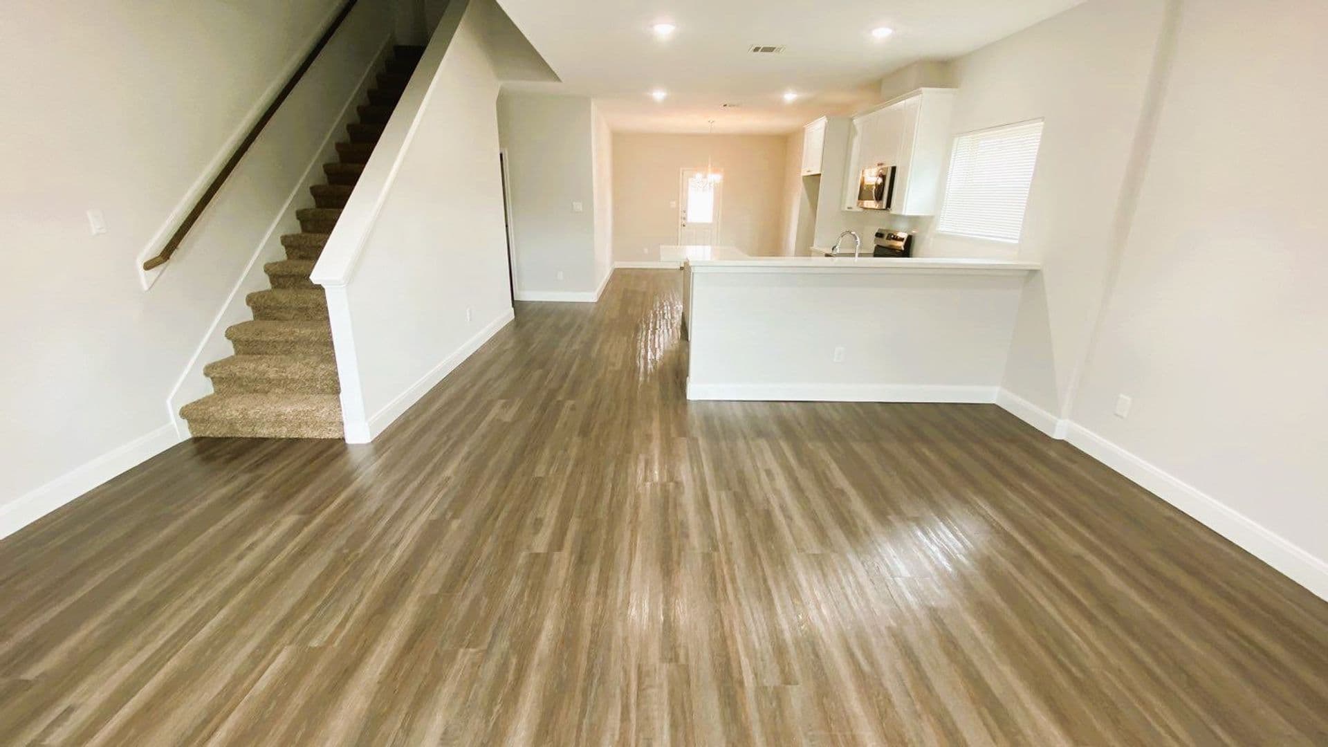 Houston Apartment: 8237 Locksley Rd.