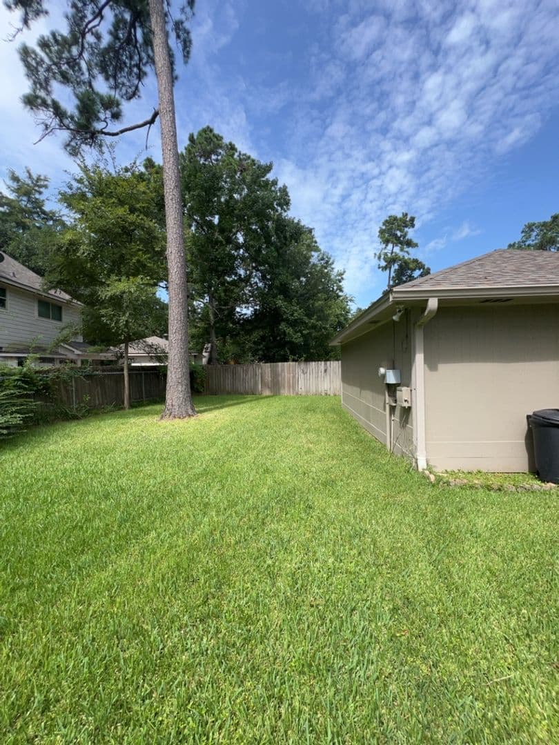 Conroe House: 27226 Pyeatt Ln