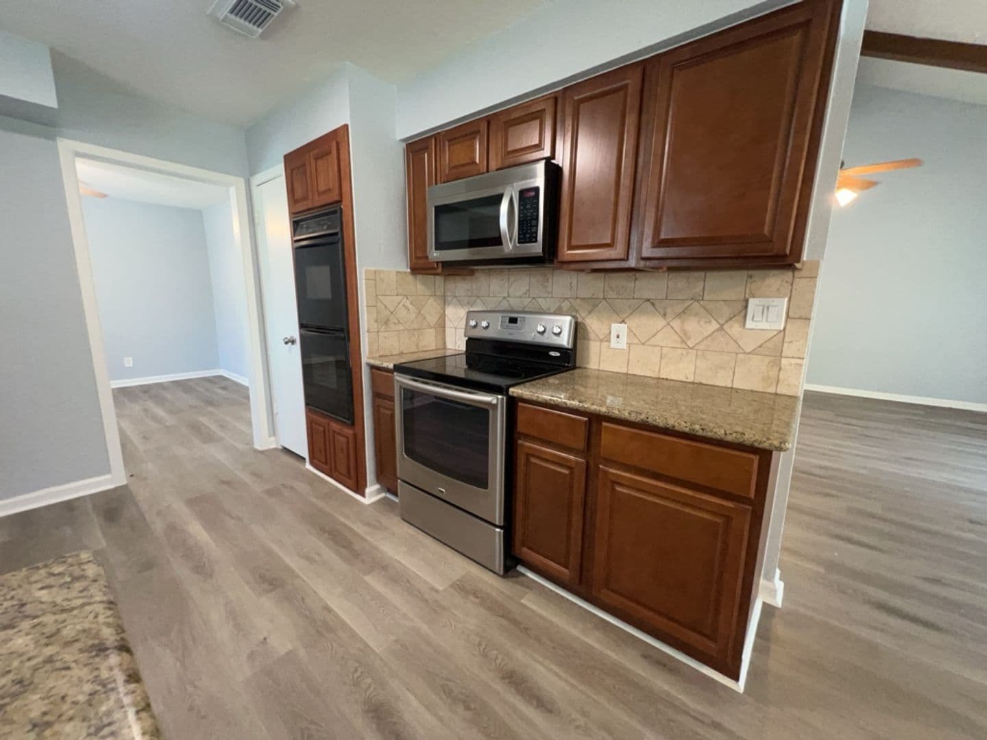 Conroe House: 27226 Pyeatt Ln