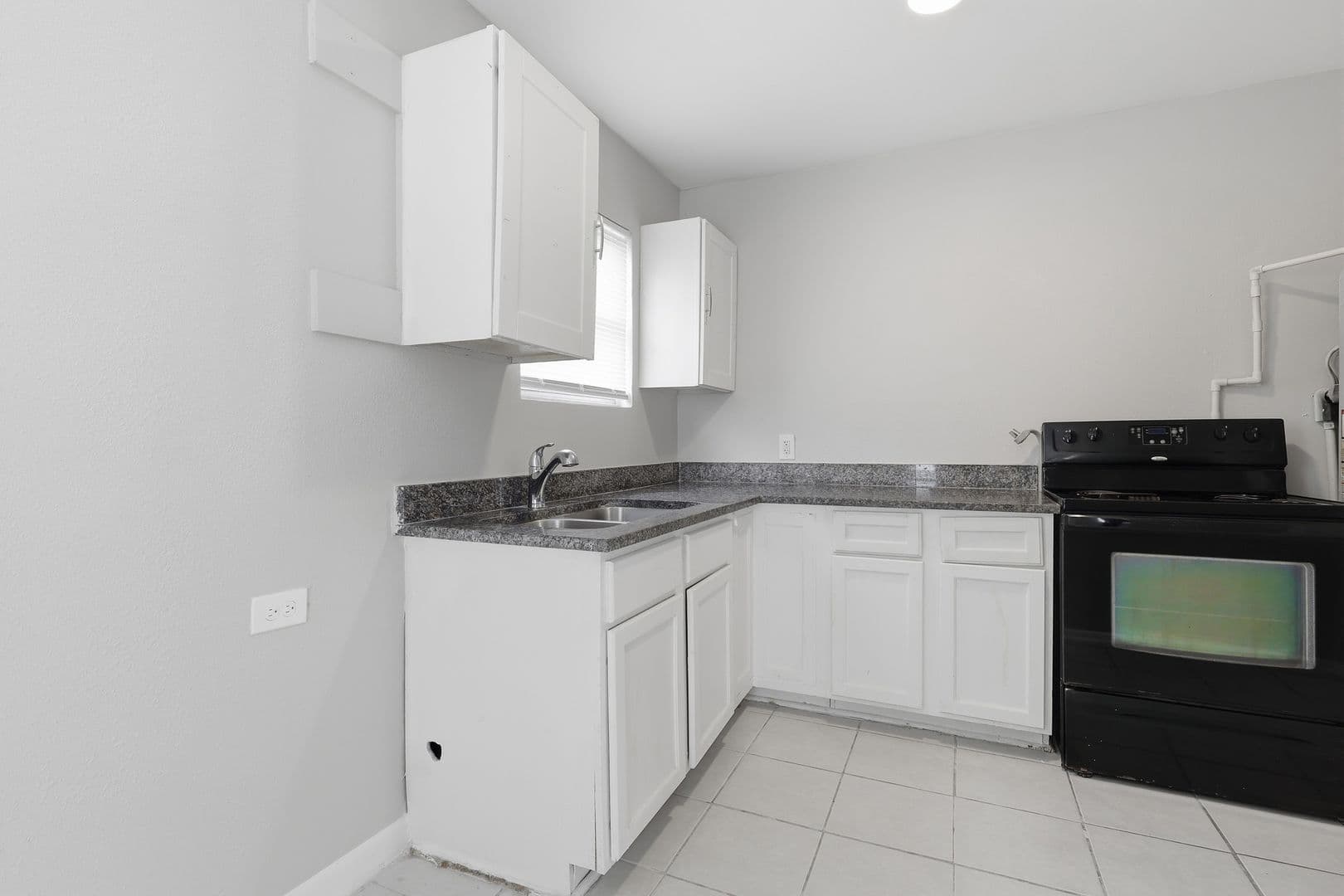Texas City House: 1114 1st Avenue N