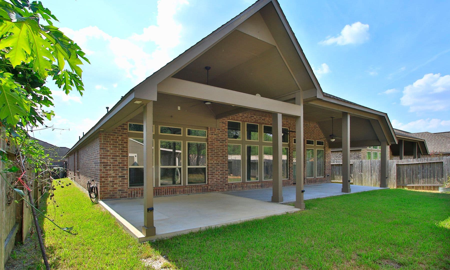 Rosenberg House: 3047 Sandstone Creek Lane