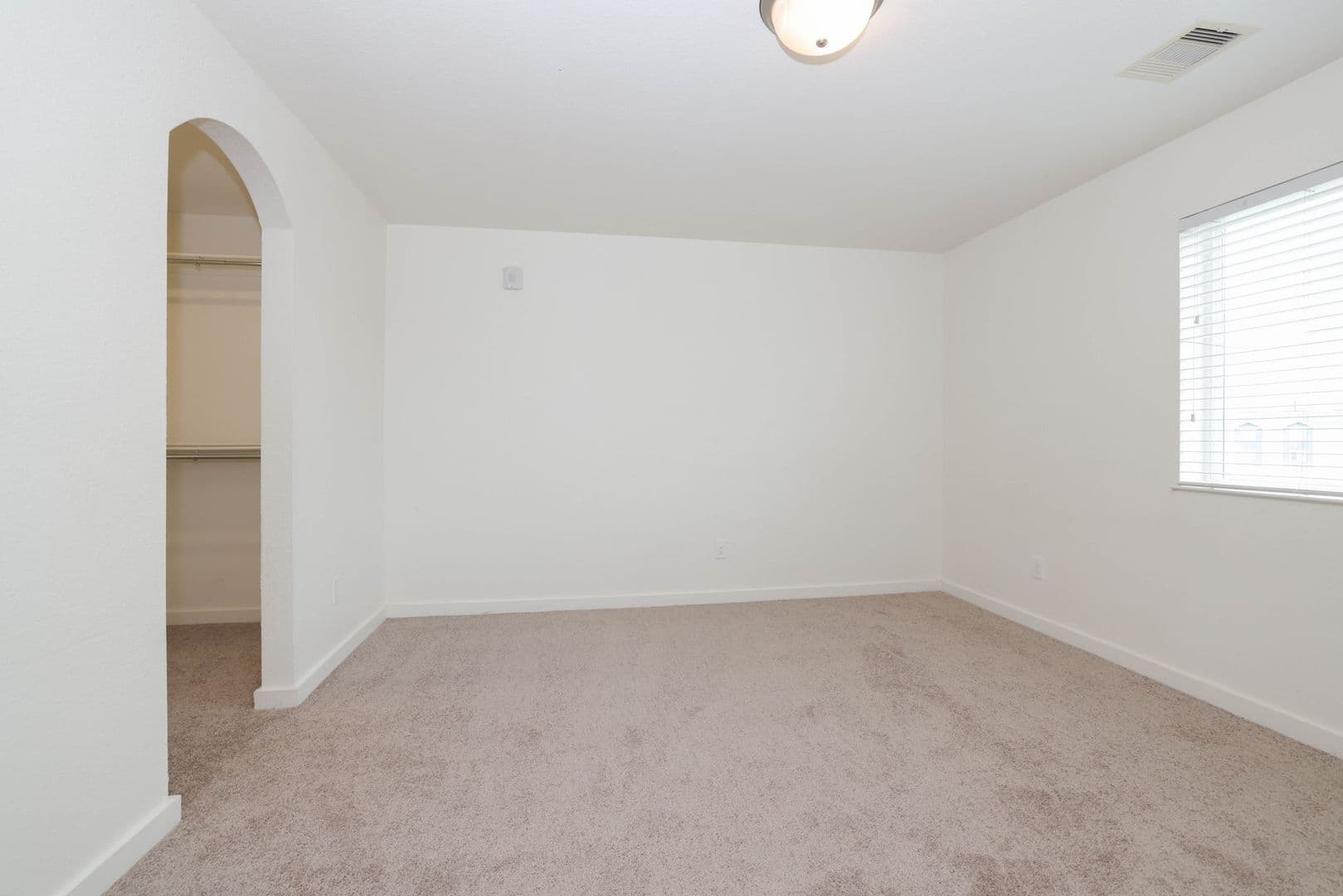 Spring House: 21155 Gosling Rd 14-D