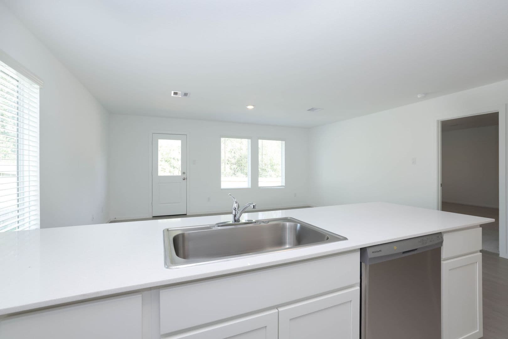 Cleveland House: 25596 Rose Creek Dr