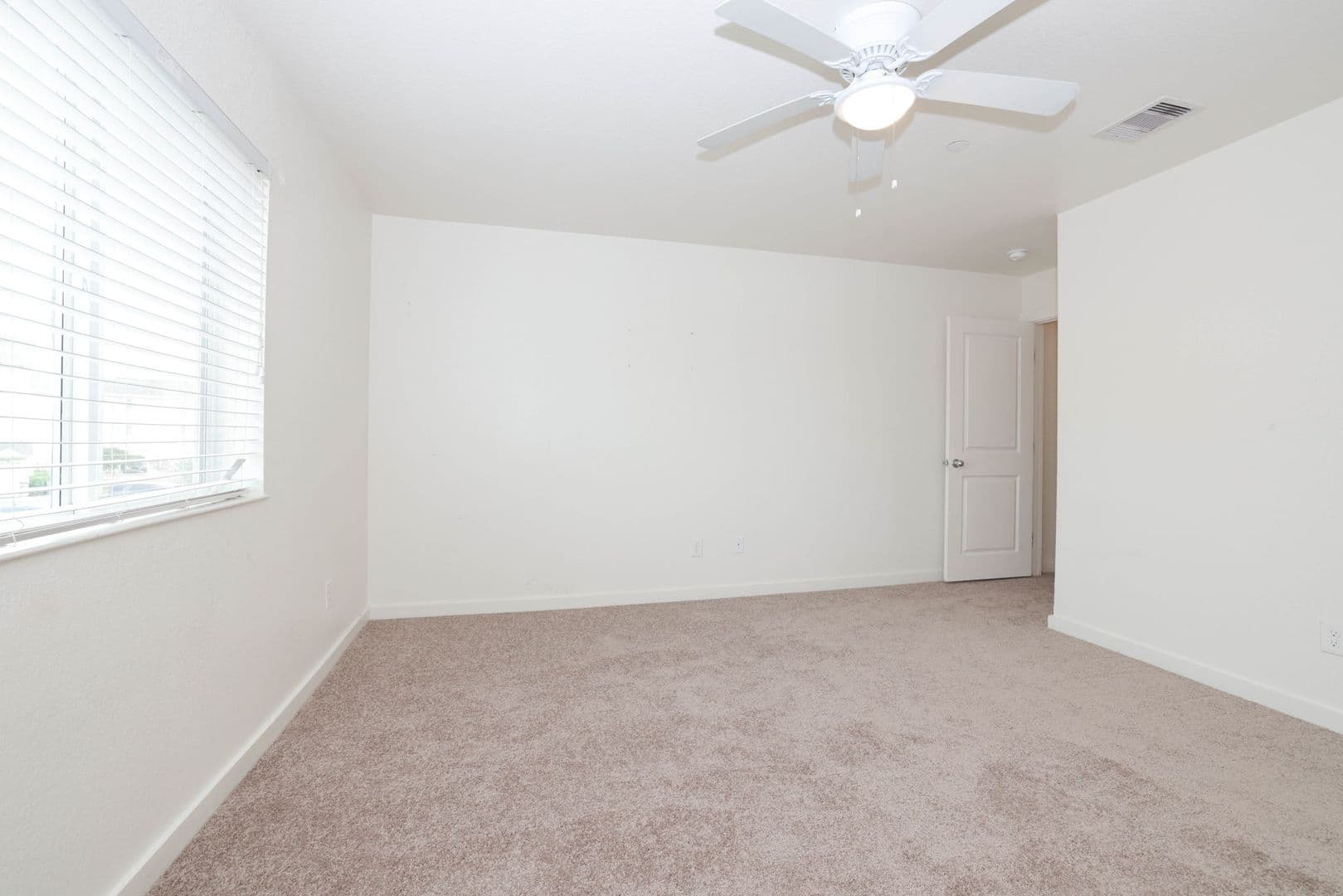 Spring House: 21155 Gosling Rd 14-D