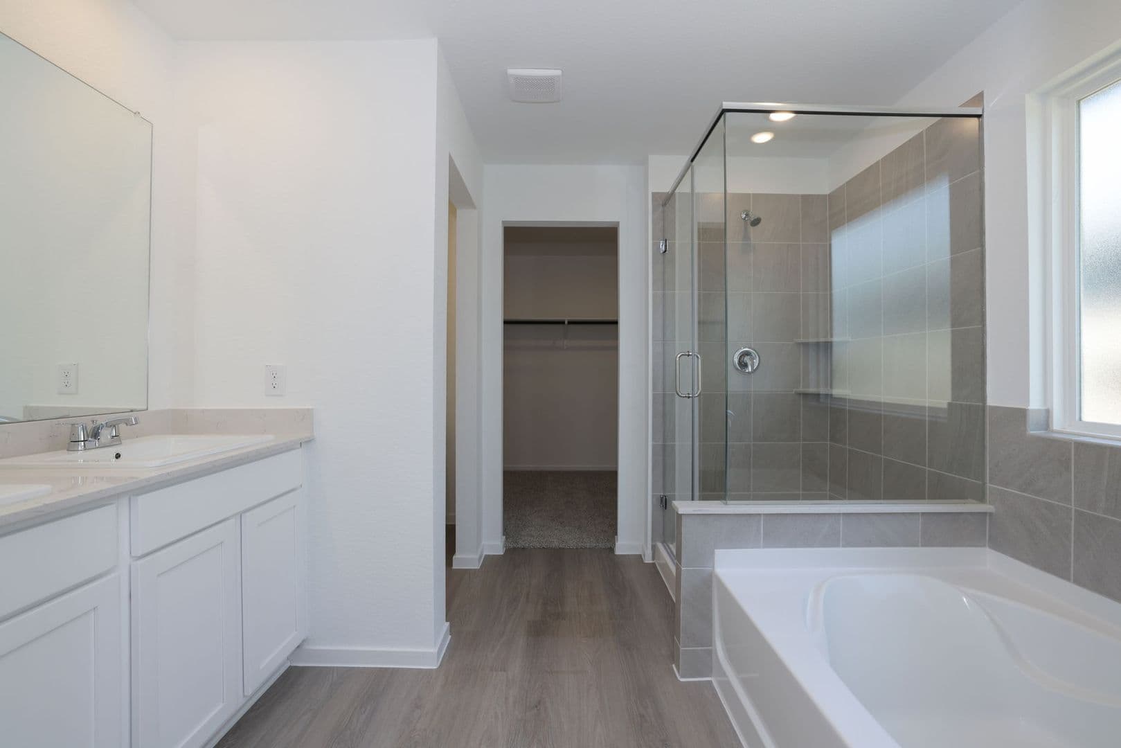 Magnolia House: 40618 Balsam Run Ln.