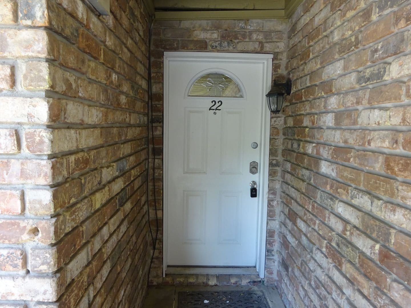 Houston House: 7510 Shady Villa Lane #22
