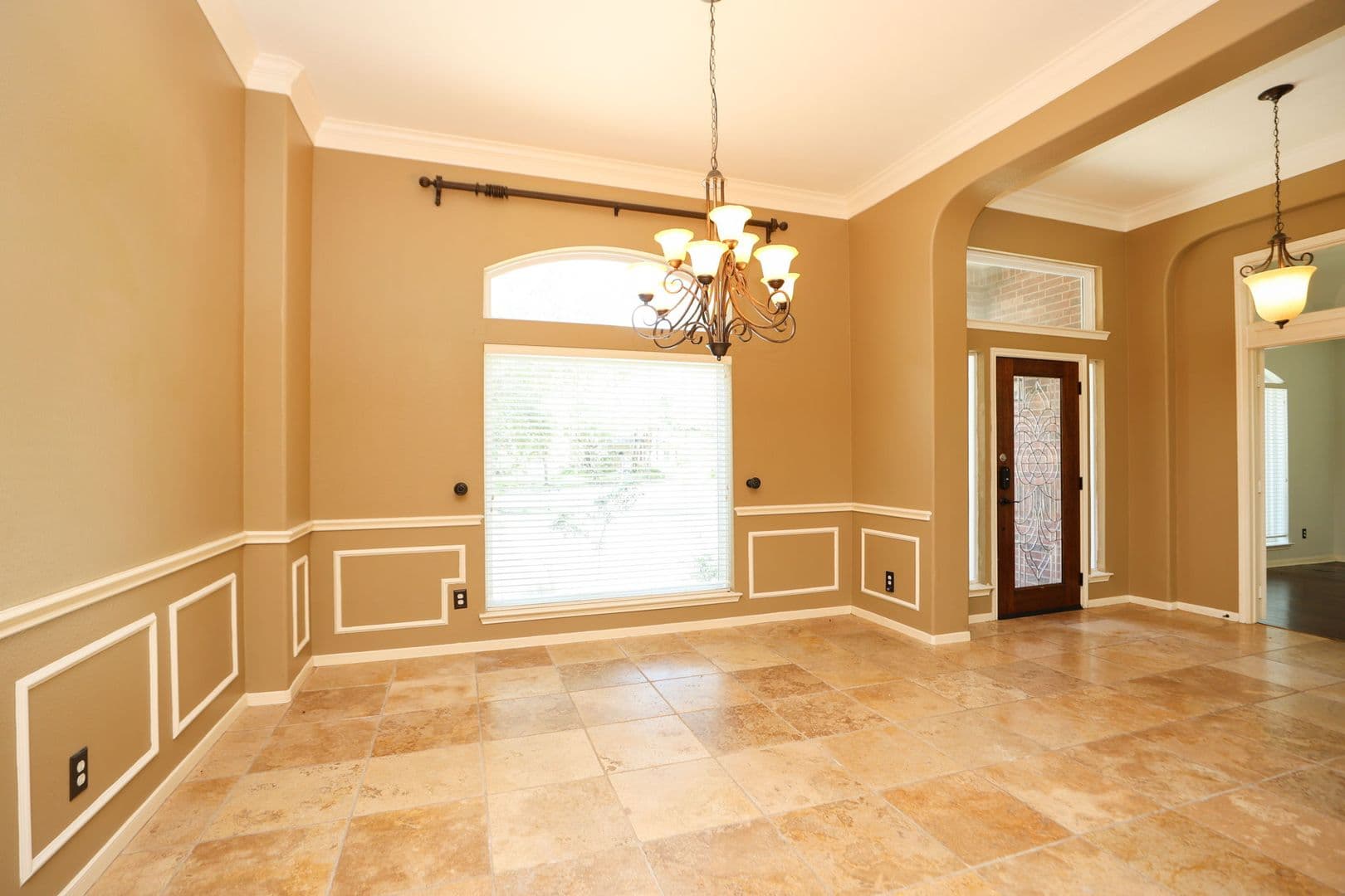 Katy House: 2215 Dorman Ct.