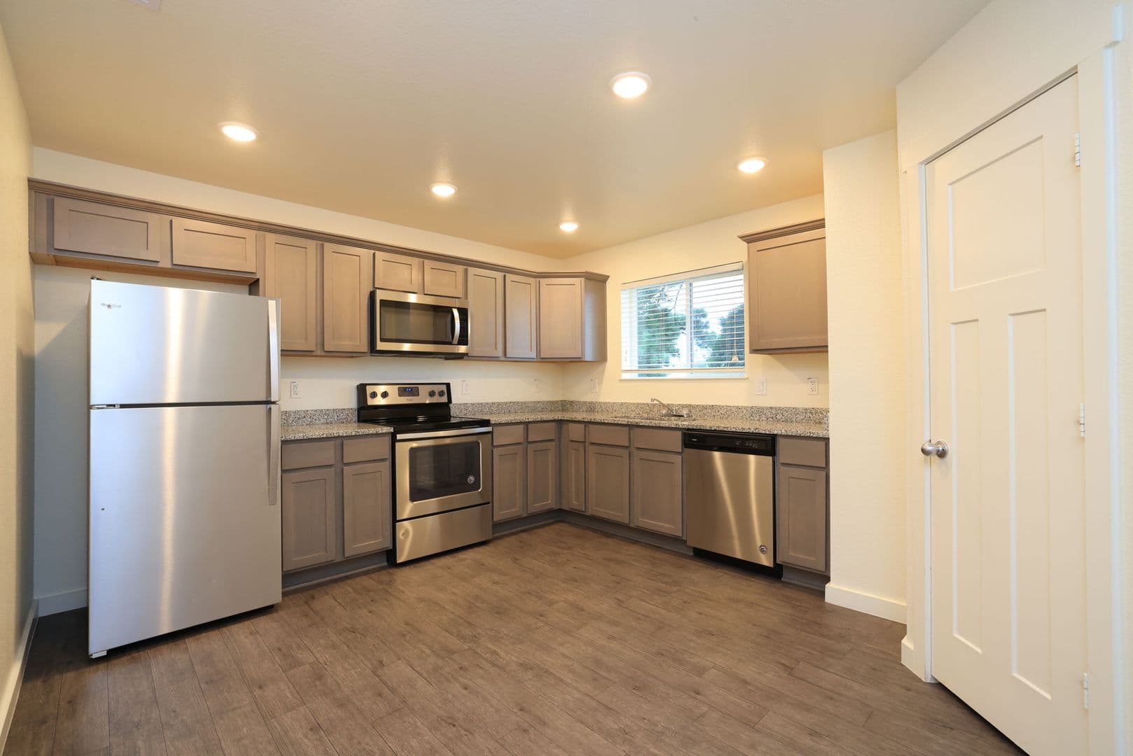 Spring House: 21155 Gosling Rd 36B