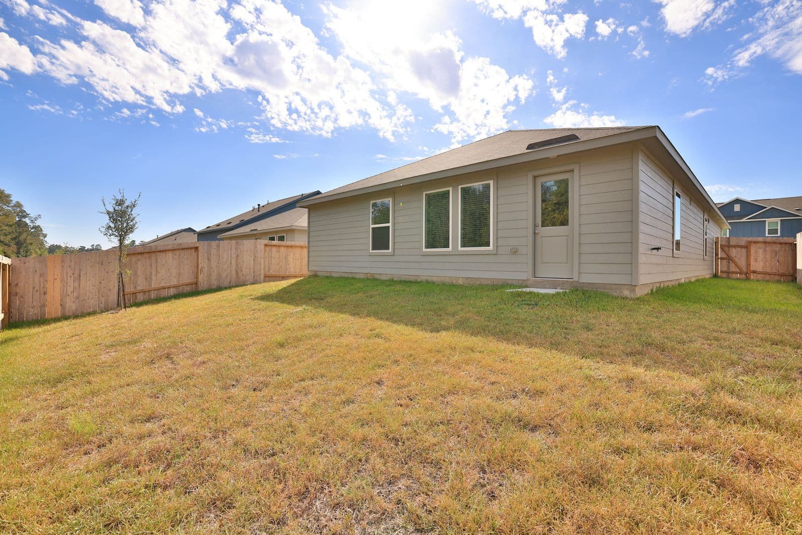 Cleveland House: 25596 Rose Creek Dr