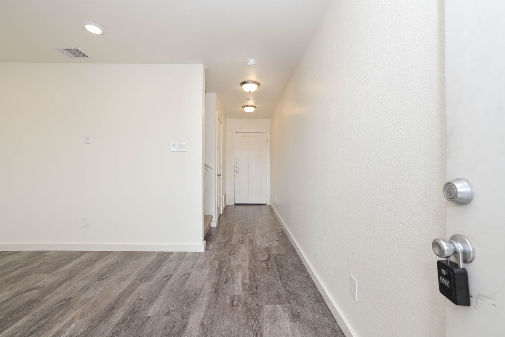 Spring House: 21155 Gosling Rd 14-D