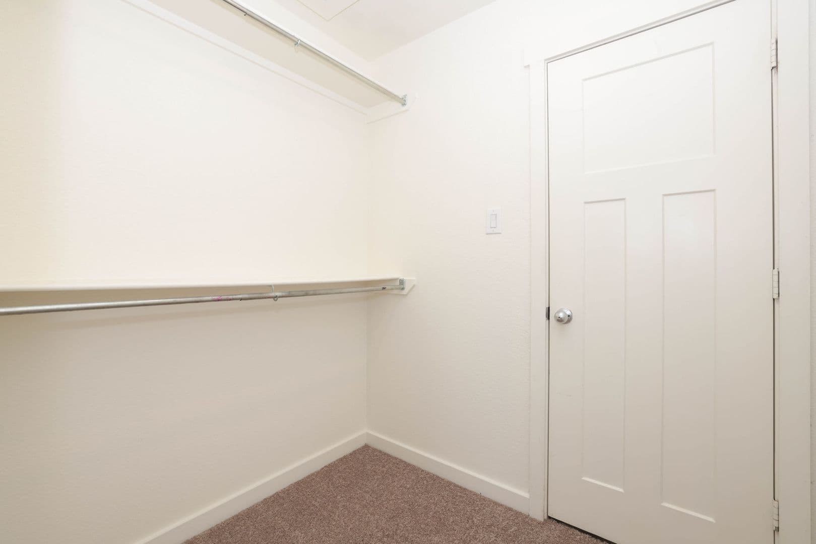Spring House: 21155 Gosling Rd 46C