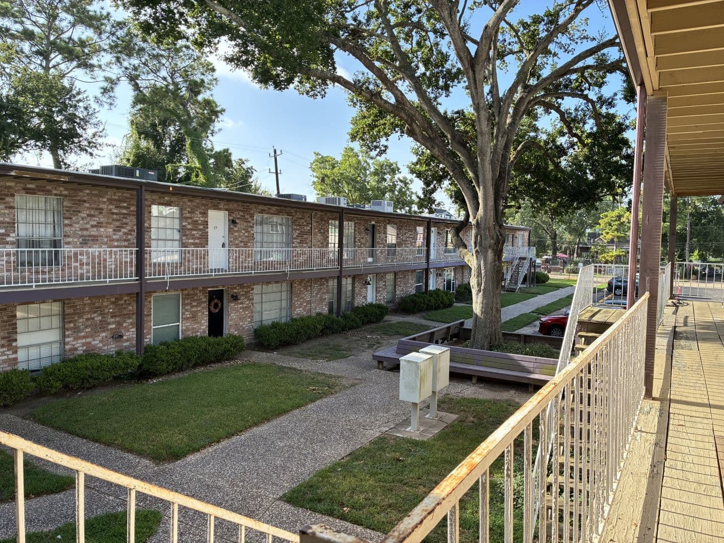 Houston House: 7510 Shady Villa Lane #22