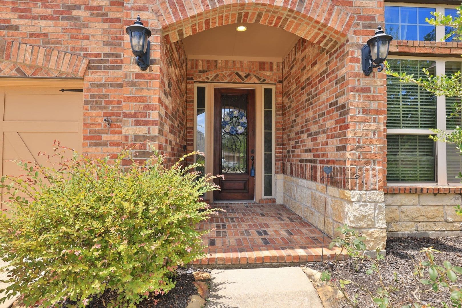 Spring House: 23311 Preserve View Circle