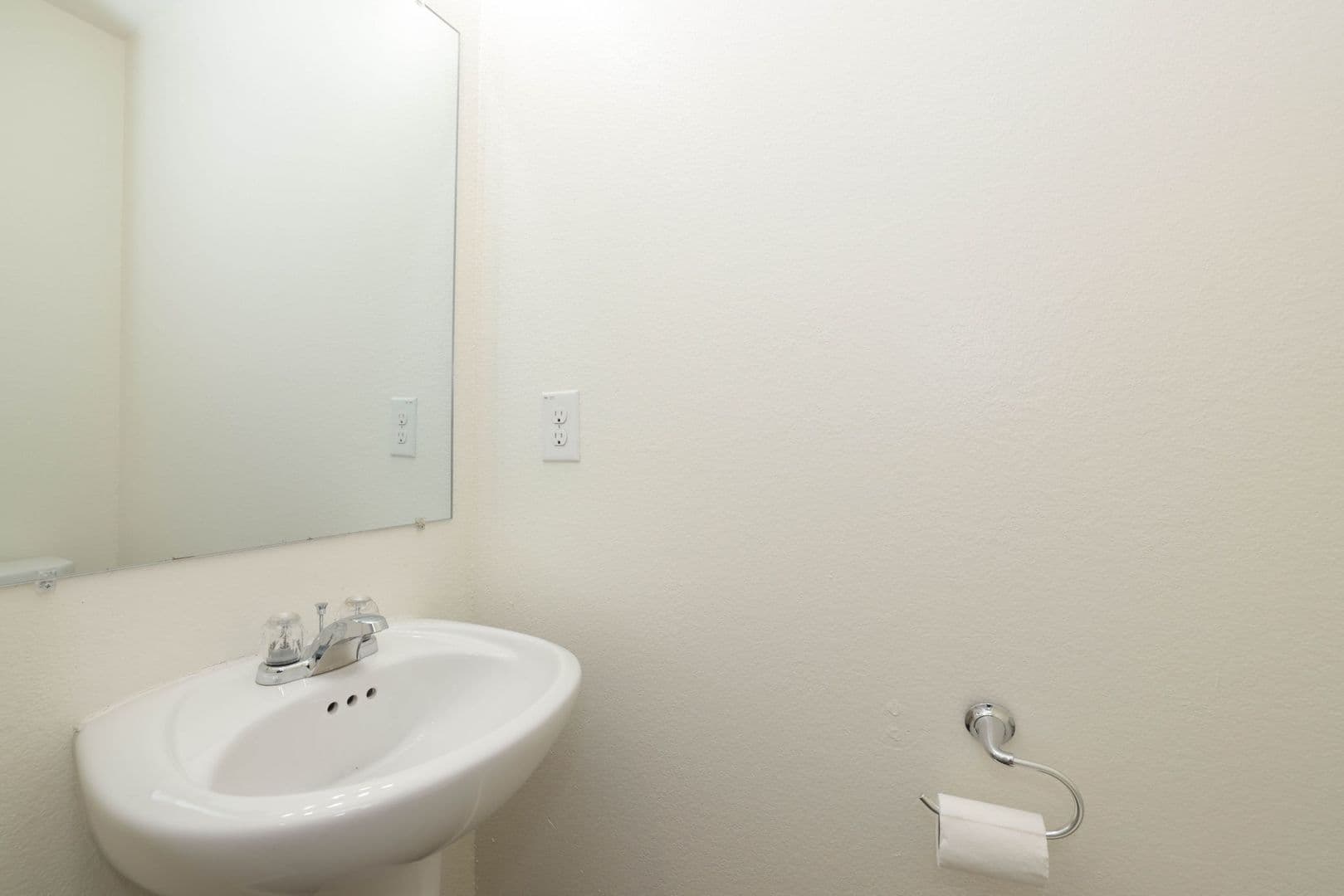 Spring House: 21155 Gosling Rd 46C