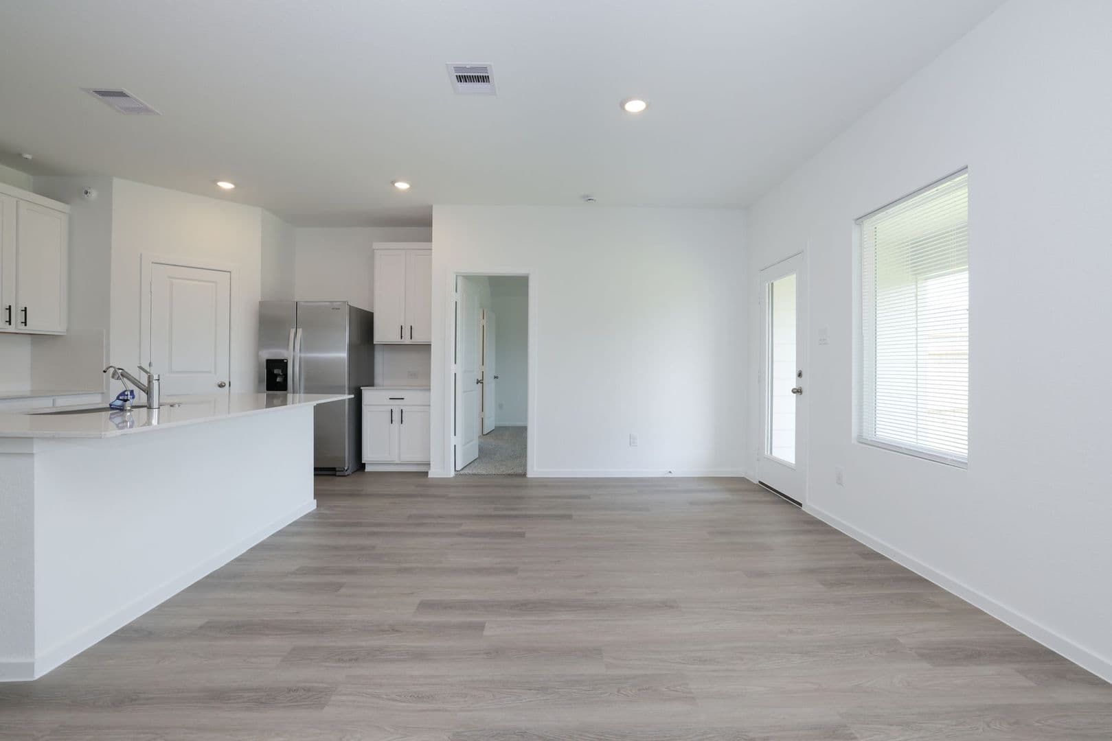 Magnolia House: 40618 Balsam Run Ln.