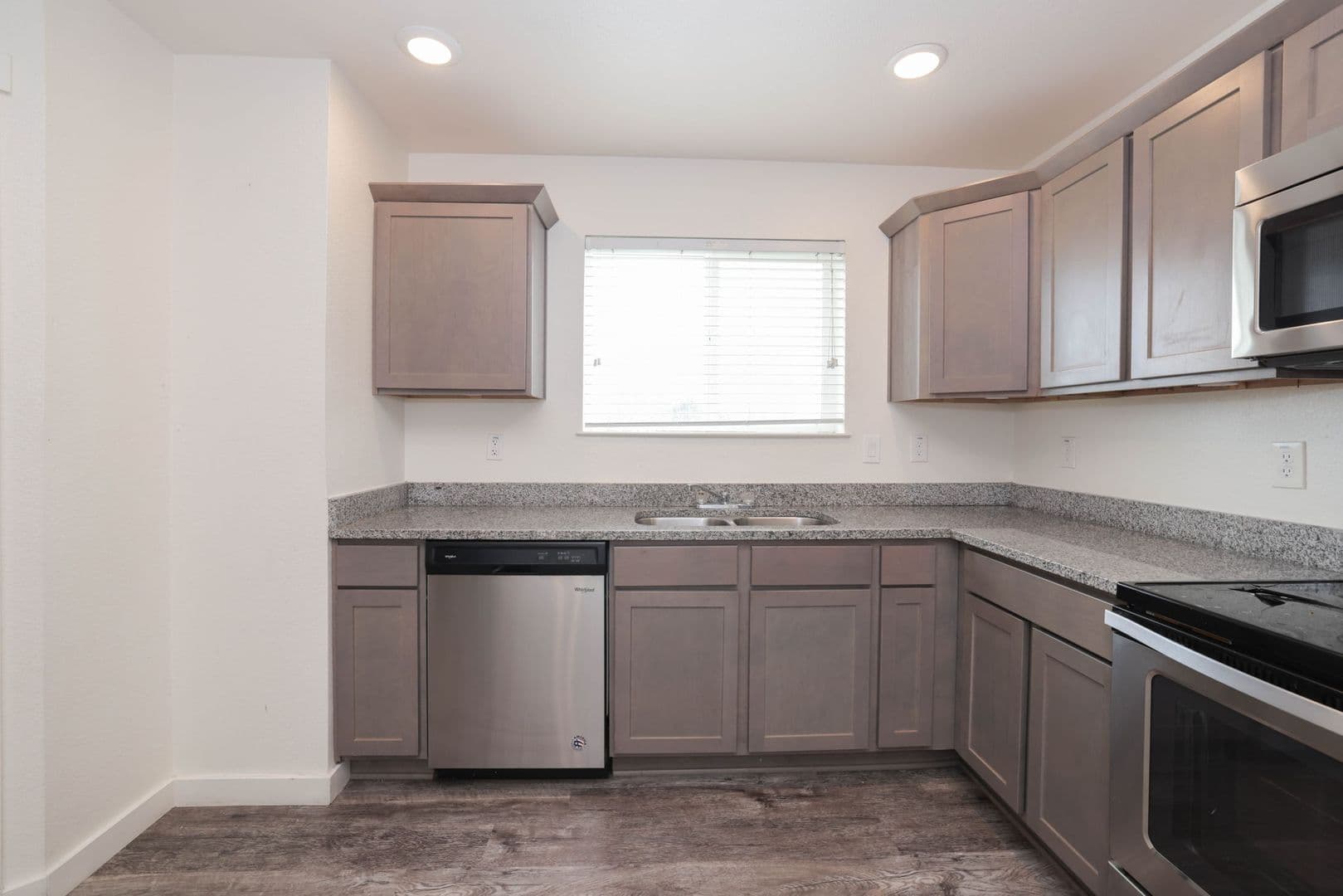 Spring House: 21155 Gosling Rd 14-D