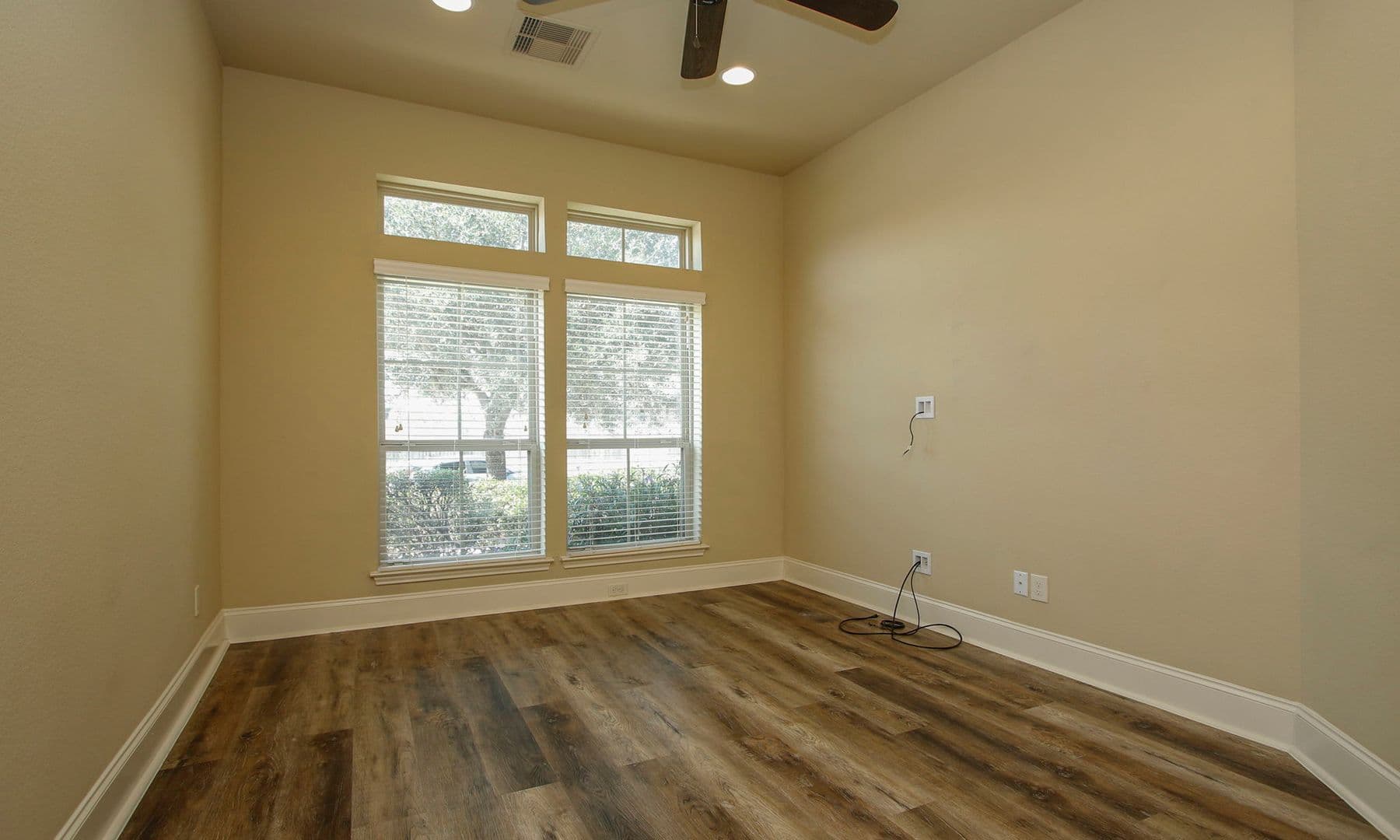 Rosenberg House: 3047 Sandstone Creek Lane