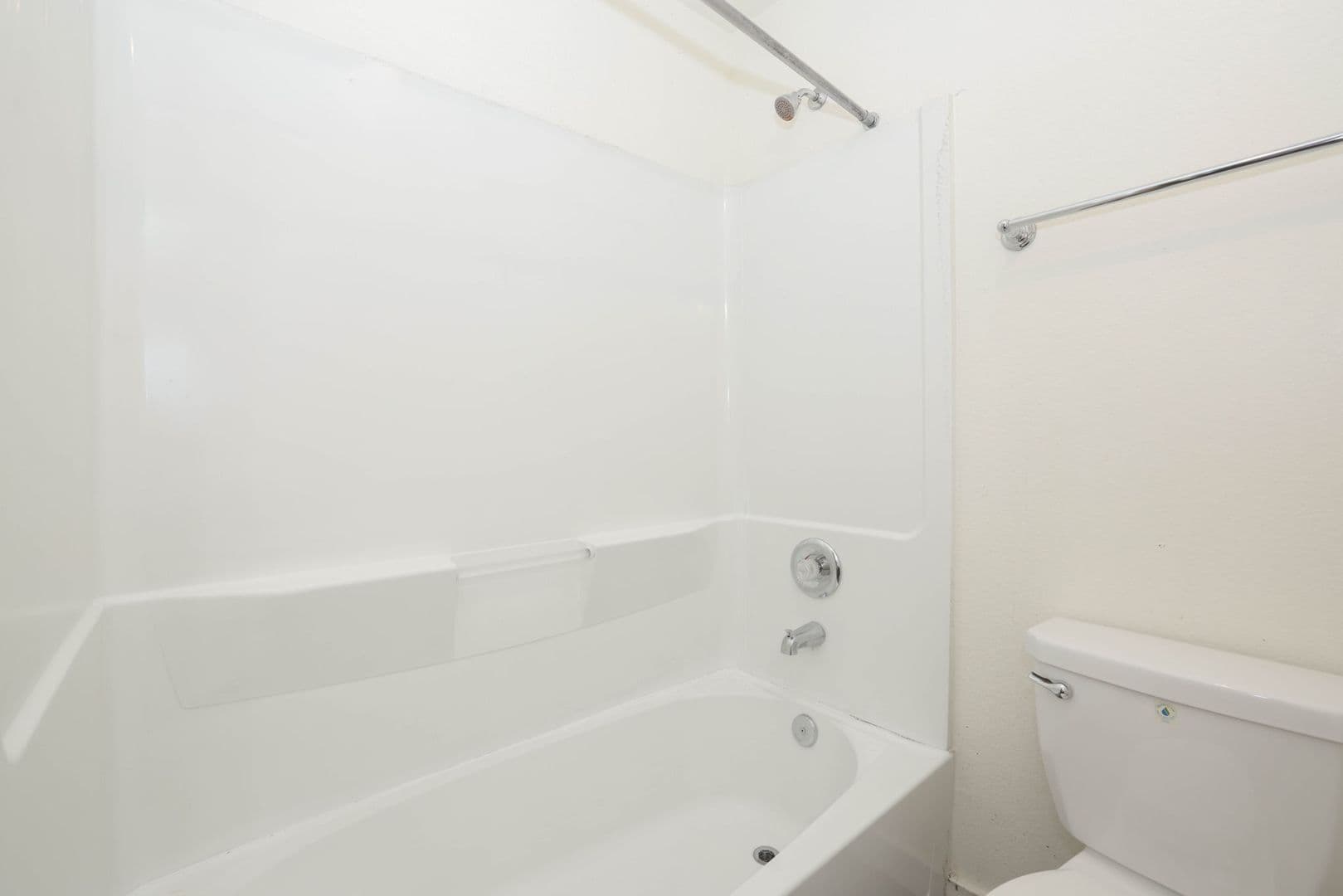 Spring House: 21155 Gosling Rd 14-D