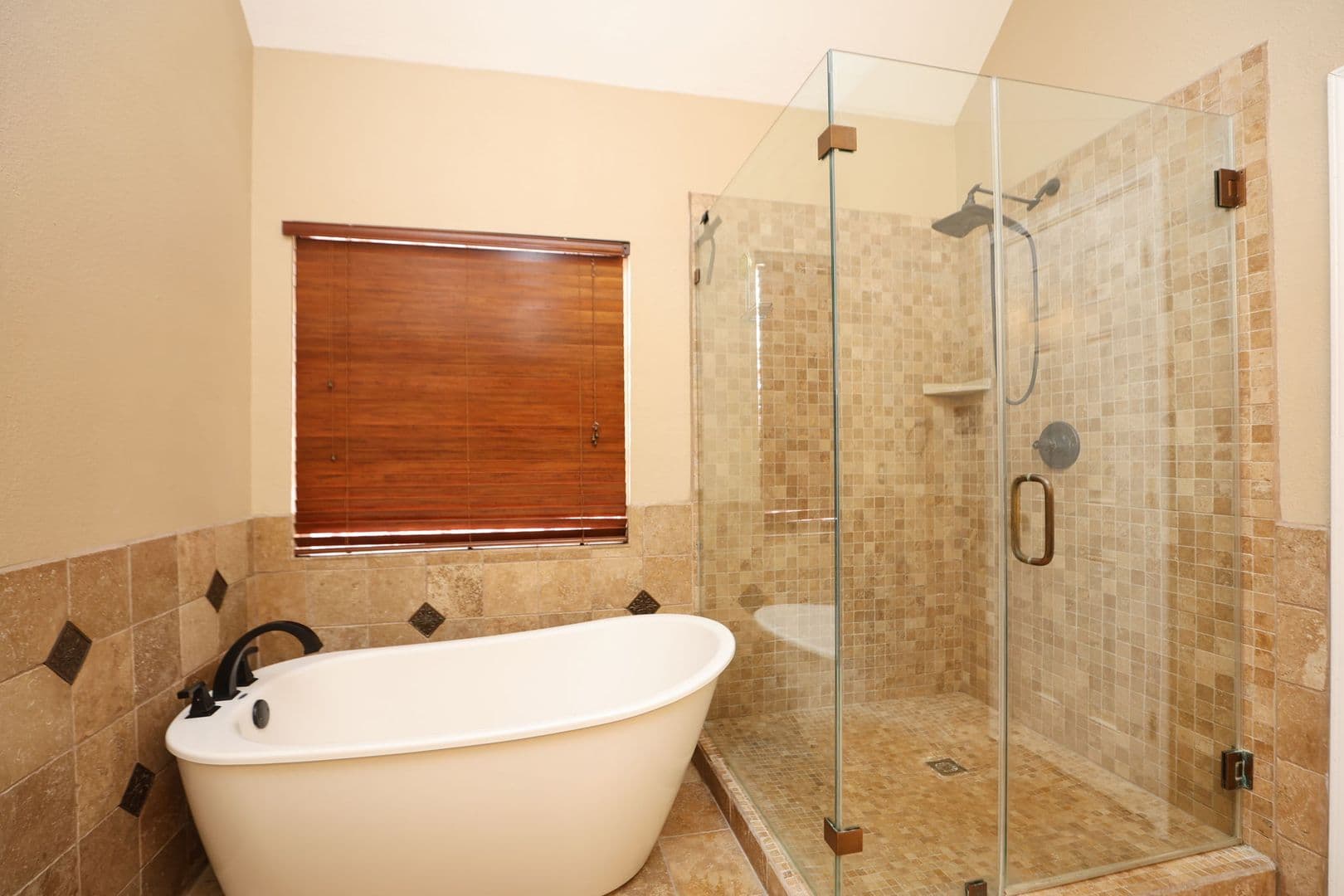 Katy House: 2215 Dorman Ct.