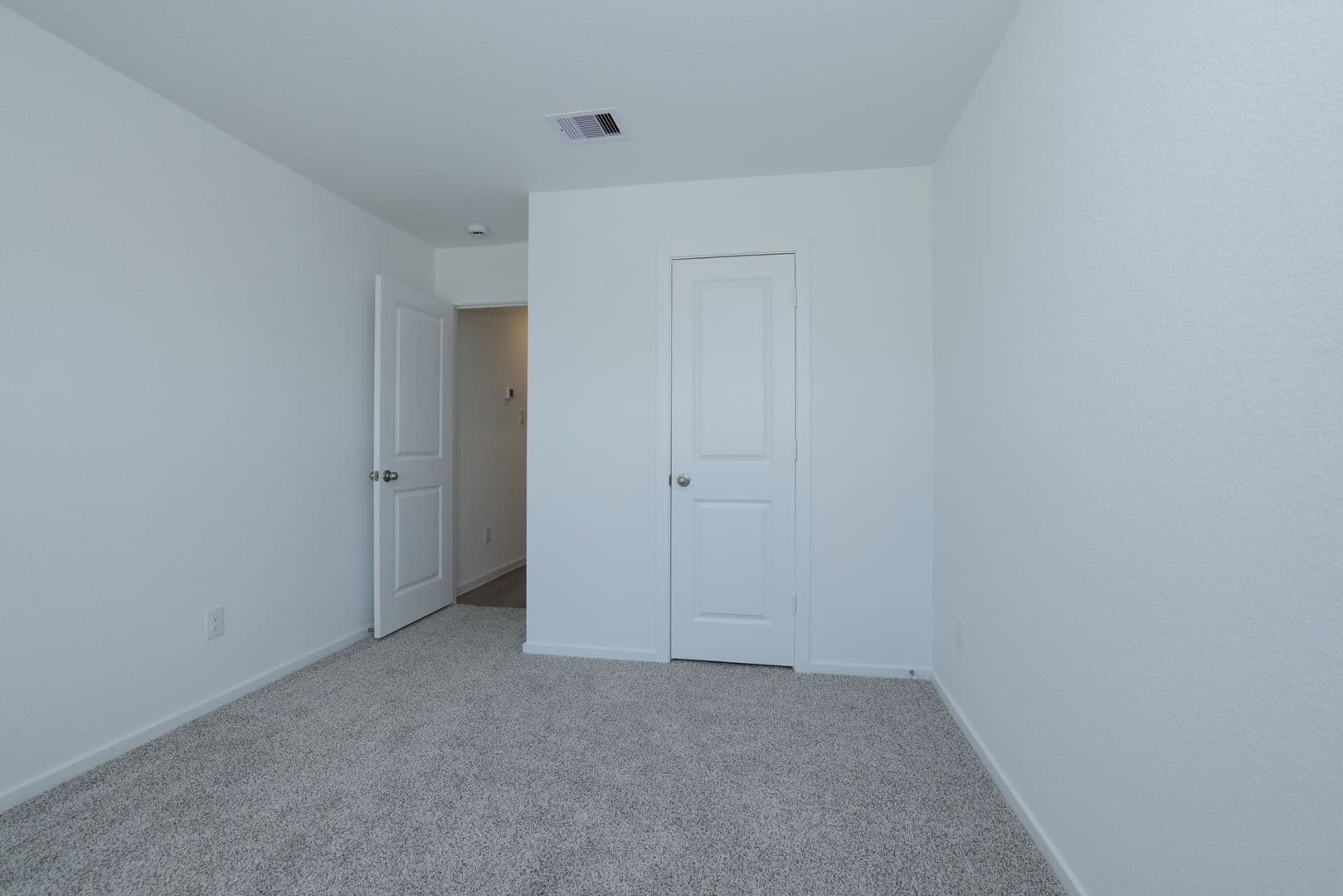 Magnolia House: 40618 Balsam Run Ln.