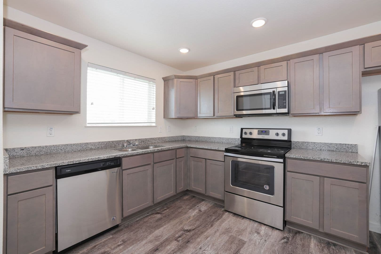 Spring House: 21155 Gosling Rd 14-D