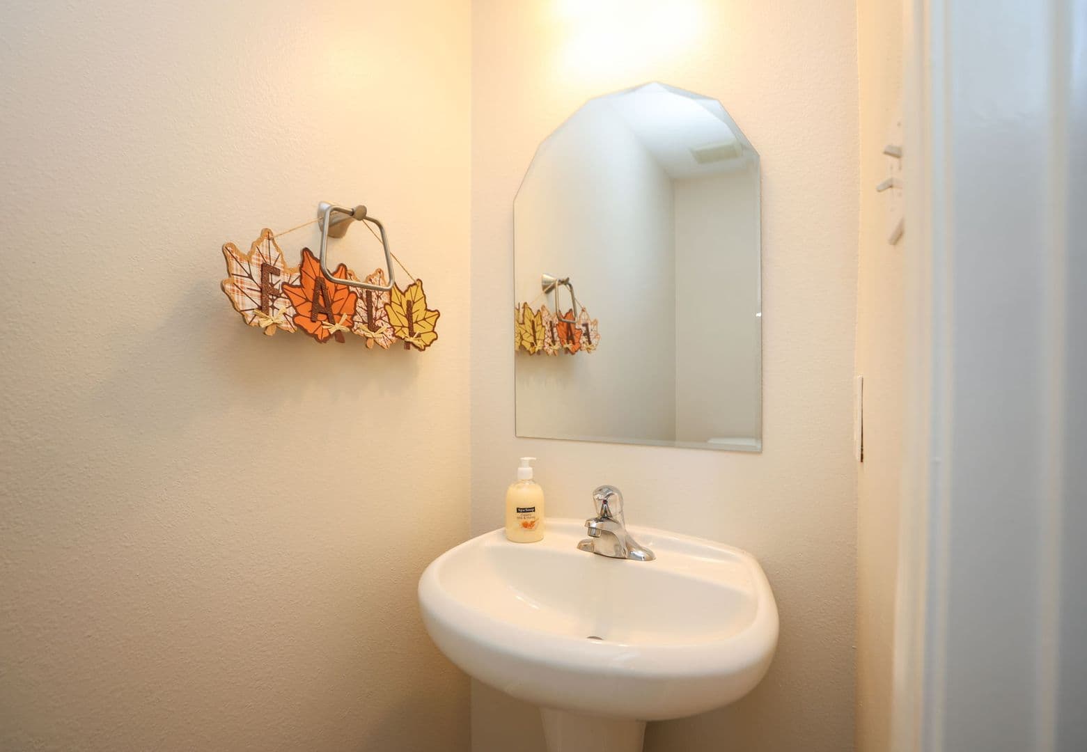 Tomball House: 18910 Piney Bend Court