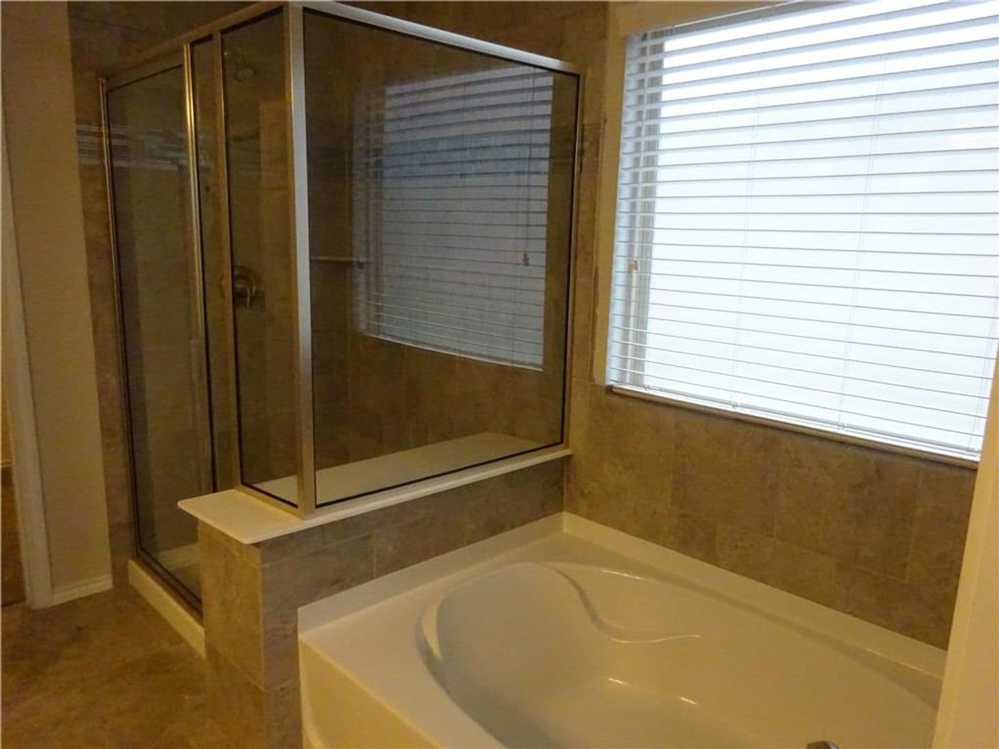 Austin House: 9405 Tanager Way