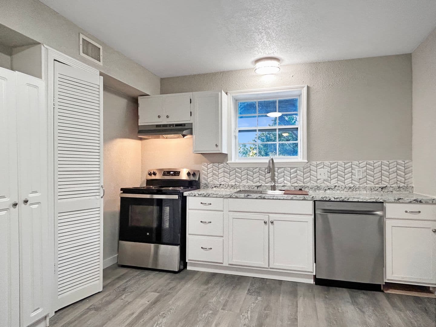 Canyon Lake House: 721 Ramblewood Dr Unit B