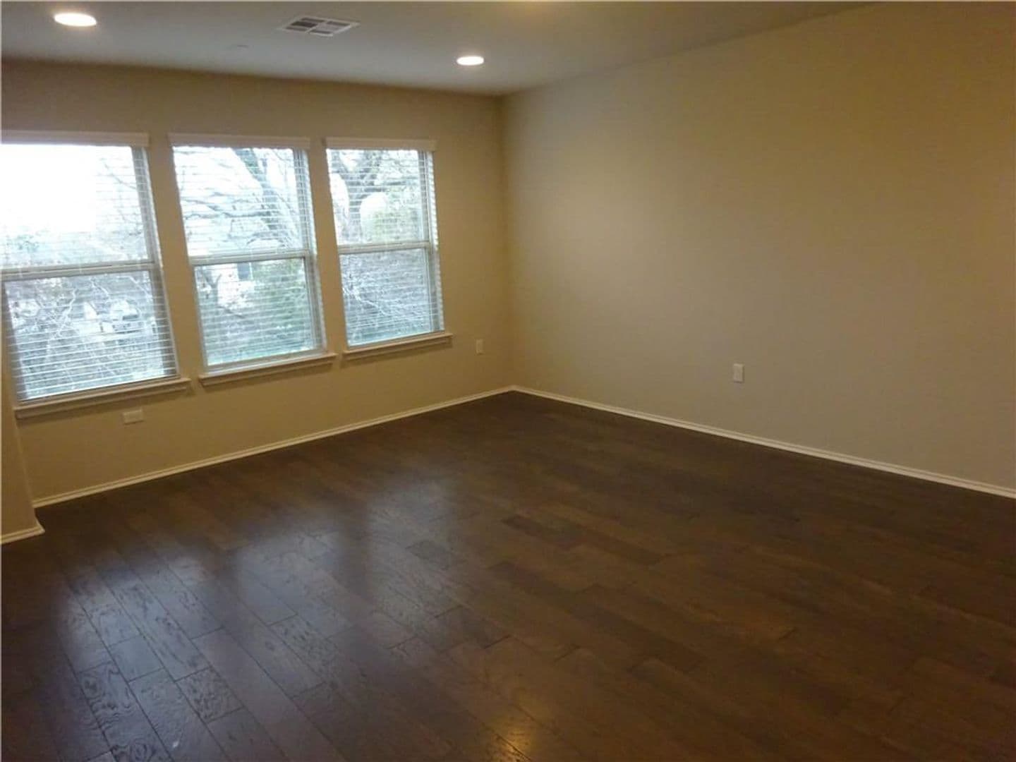 Austin House: 9405 Tanager Way