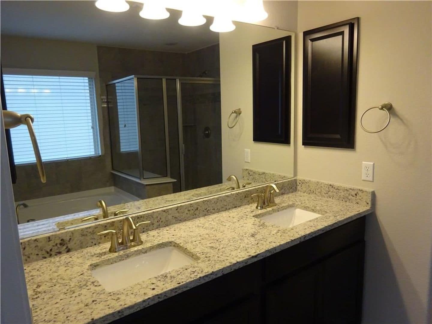 Austin House: 9405 Tanager Way