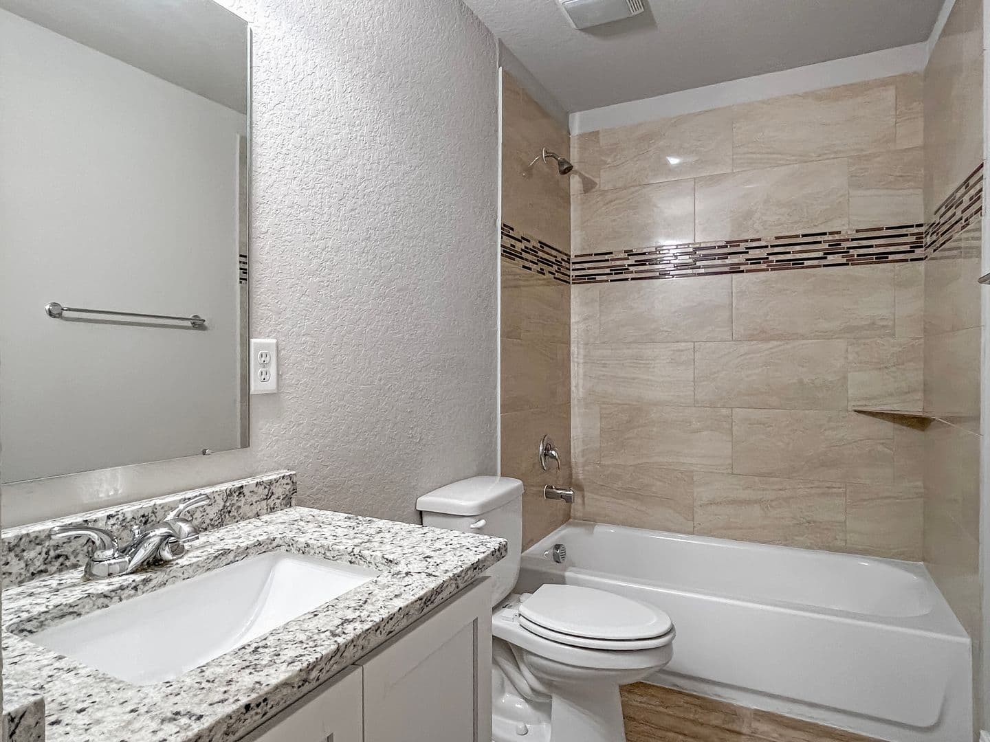 Live Oak Townhome: 13002 Reid Meadows