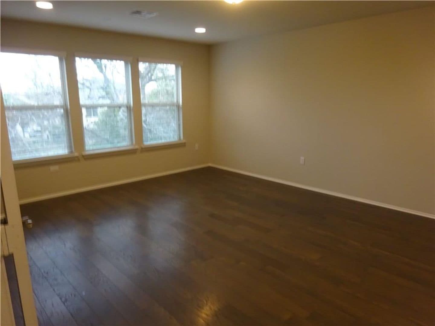 Austin House: 9405 Tanager Way