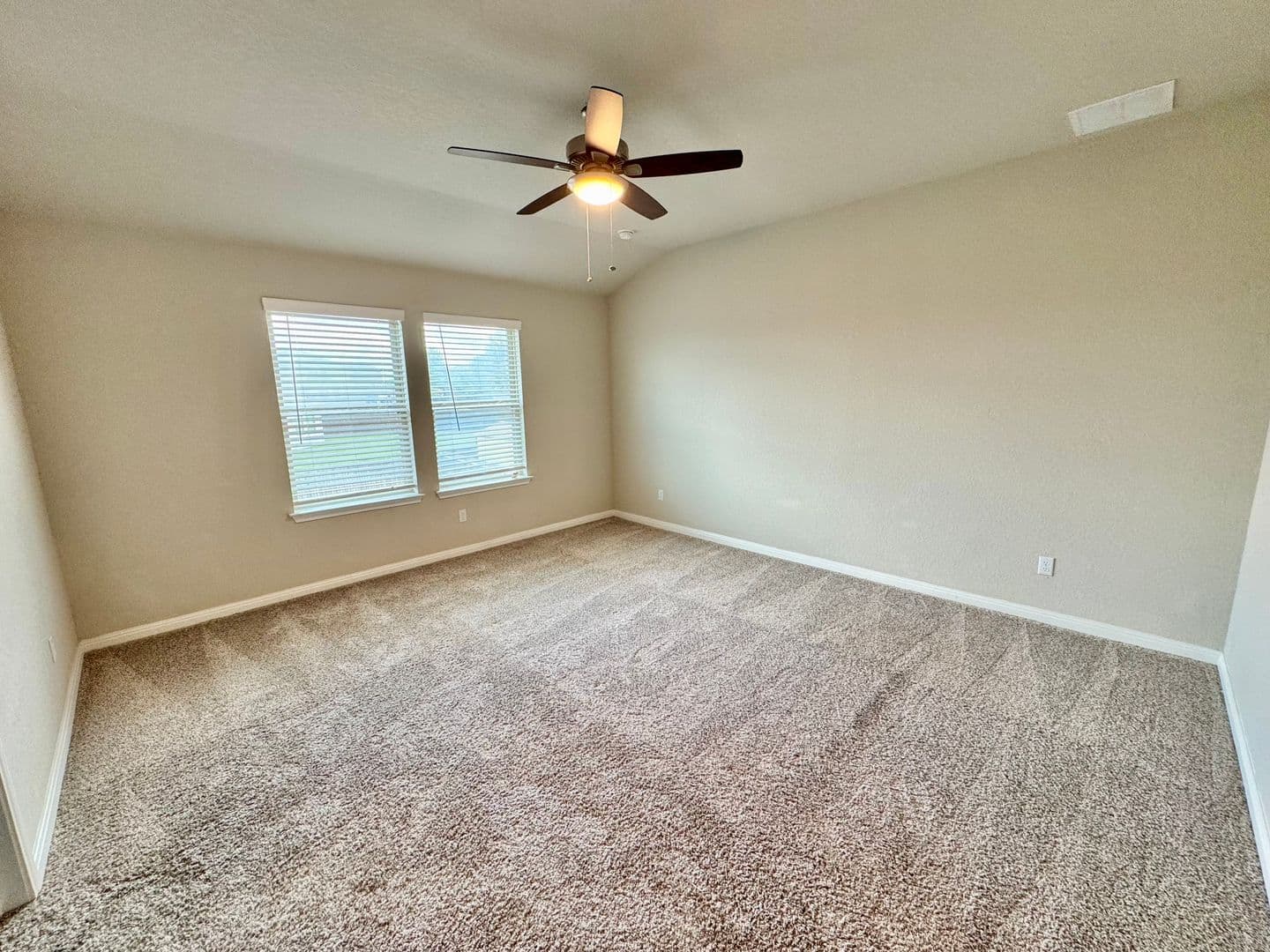 Cibolo House: 320 Goodfella Ave