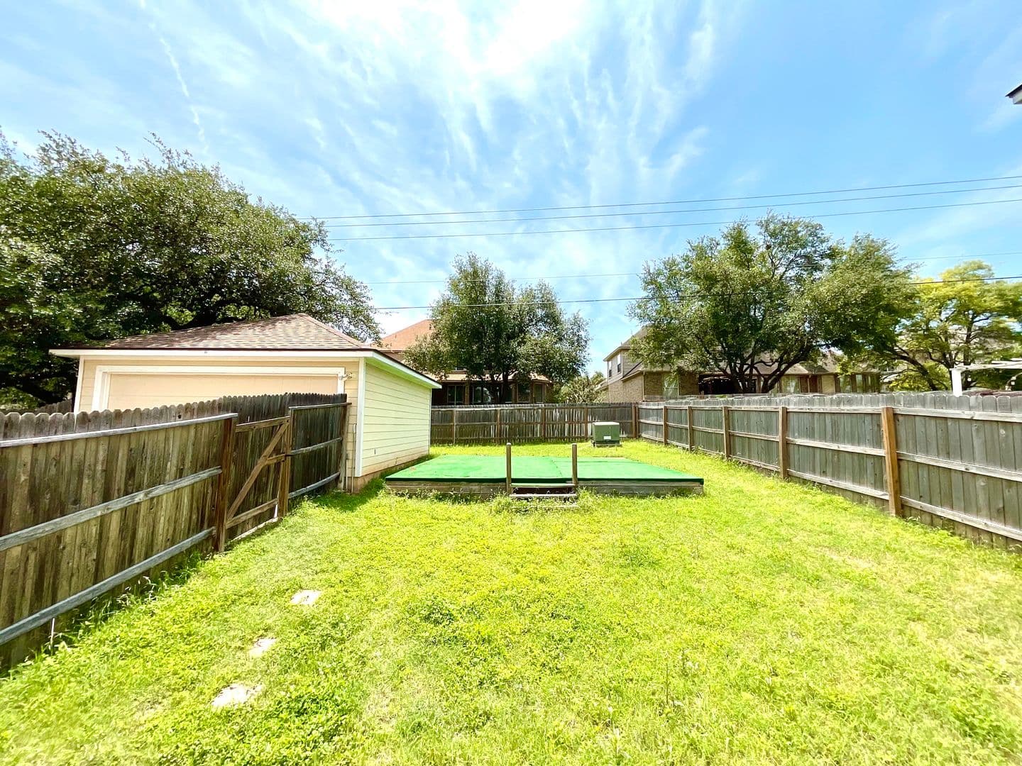 San Antonio House: 166 Red Hawk Rdg