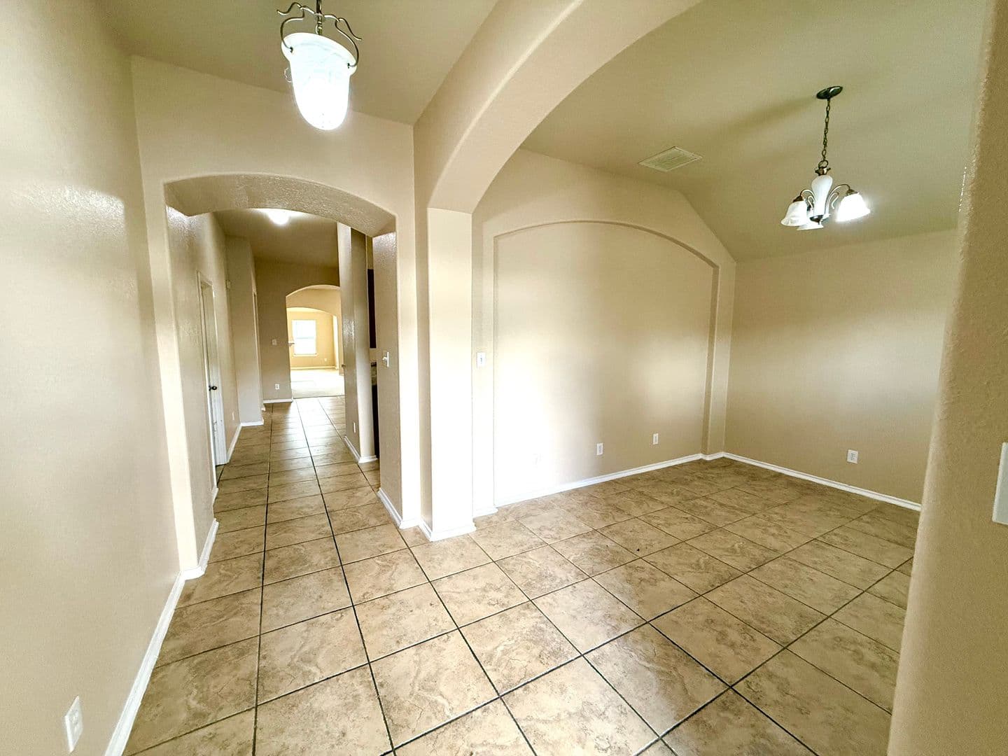 San Antonio House: 9614 Ed Wiseman Trail