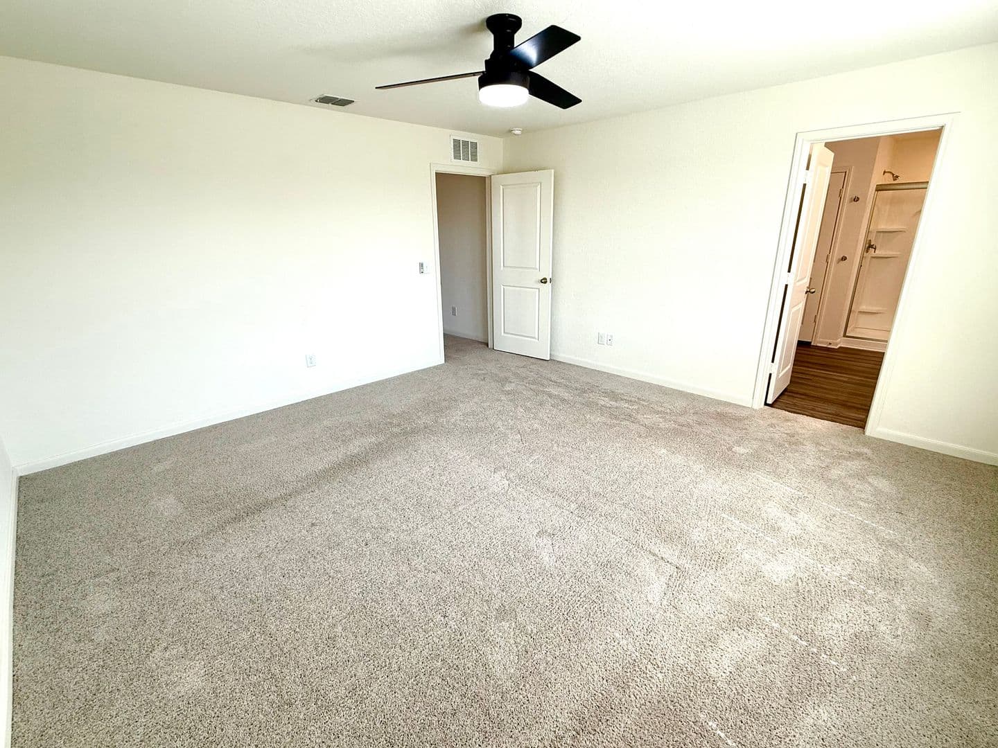 San Antonio House: 12823 Cygnus