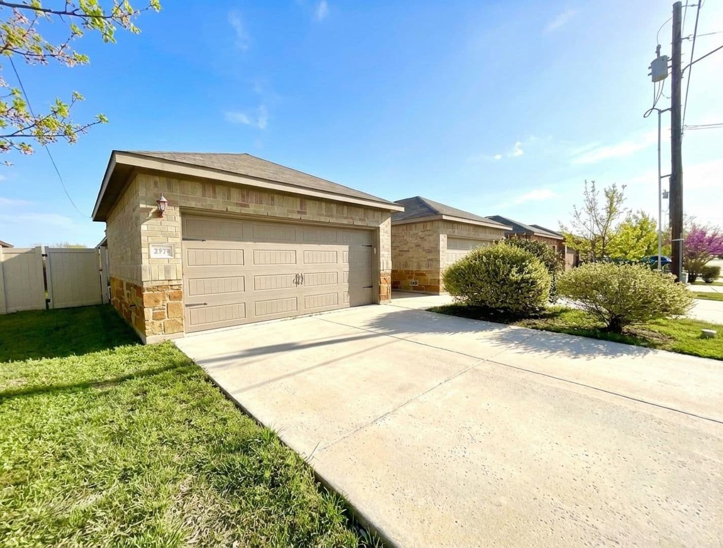 New Braunfels House: 2575 Pahmeyer Road
