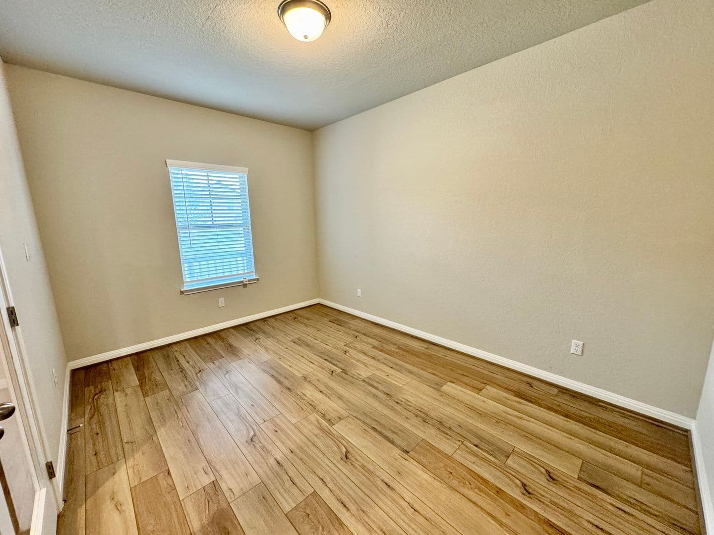 Cibolo House: 320 Goodfella Ave