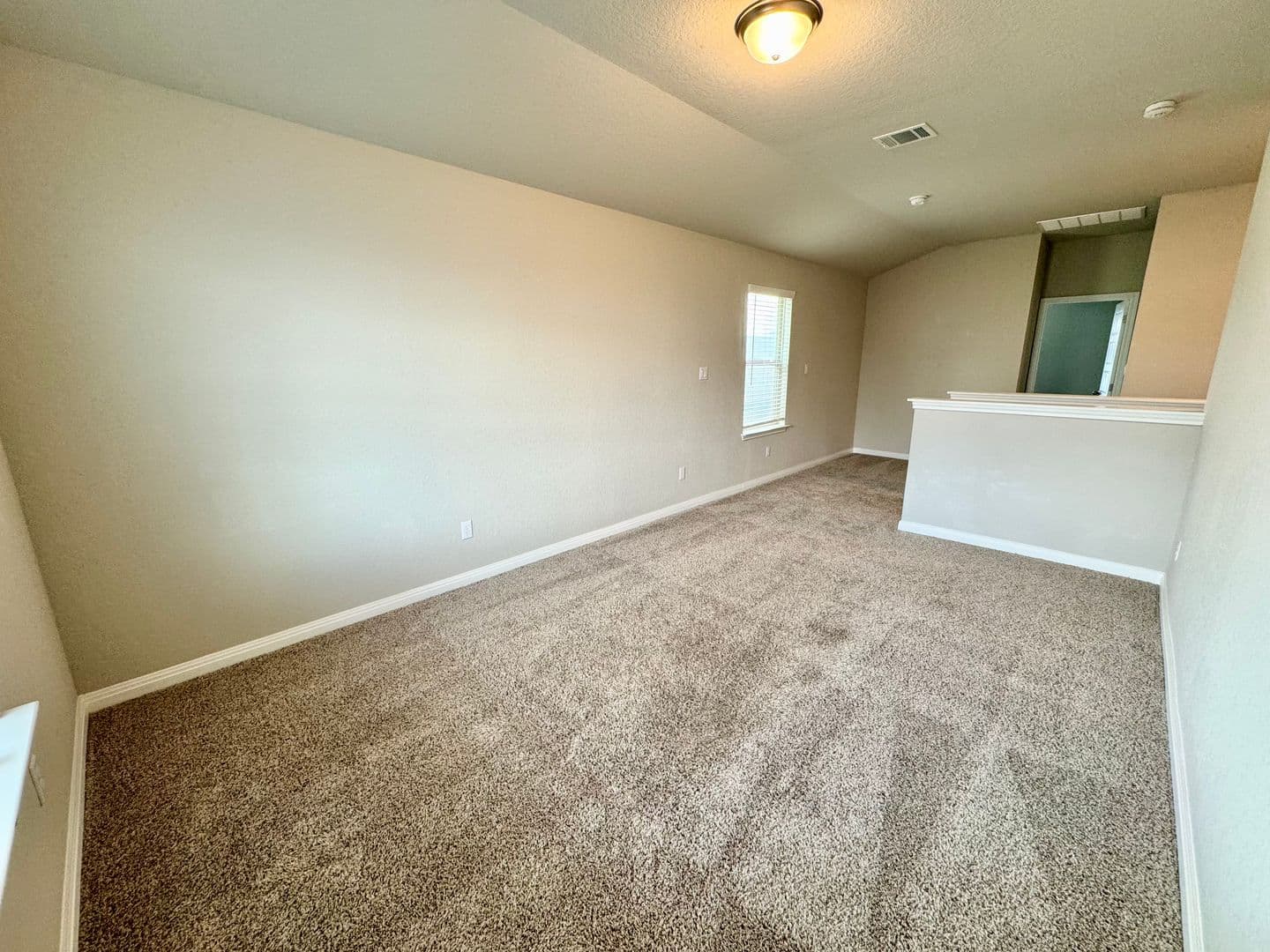 Cibolo House: 320 Goodfella Ave