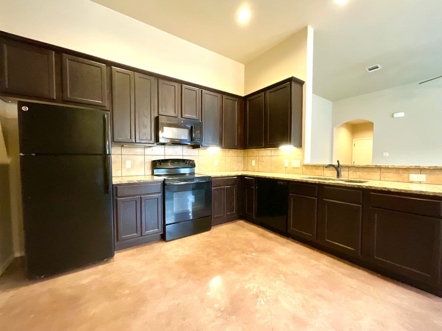 New Braunfels House: 2575 Pahmeyer Road
