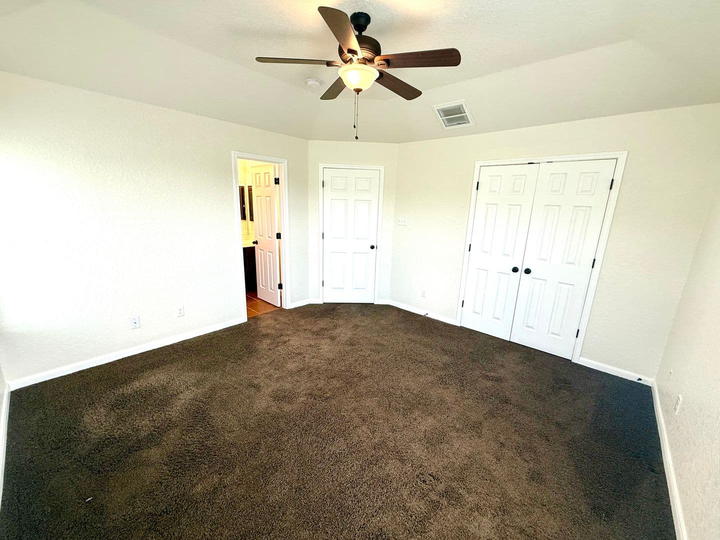 San Antonio House: 7418 Moss Brook #101